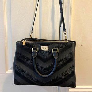 Michael Kors Versatile Purse